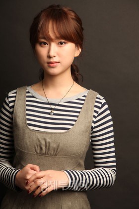 Ryu Hye-young fotoğrafı