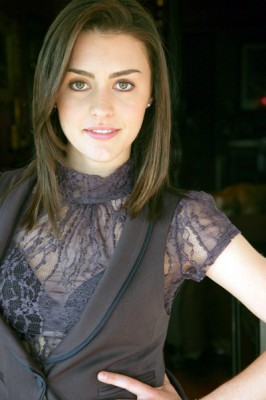 Kathryn McCormick Fotoğrafları 31