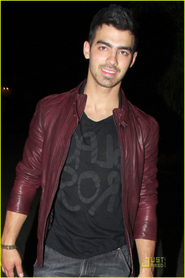 Joe Jonas Fotoğrafları 440