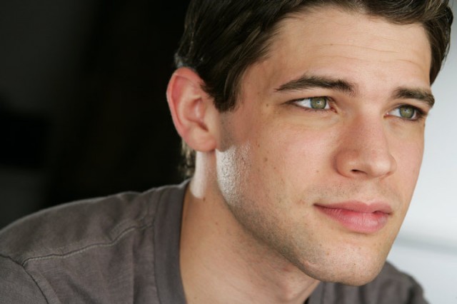 Jeremy Jordan Fotoğrafları 3