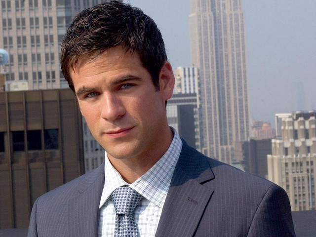 Eddie Cahill Fotoğrafları 3