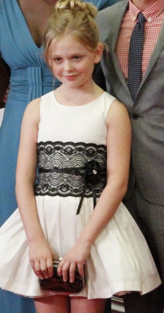 Emily Alyn Lind Fotoğrafı