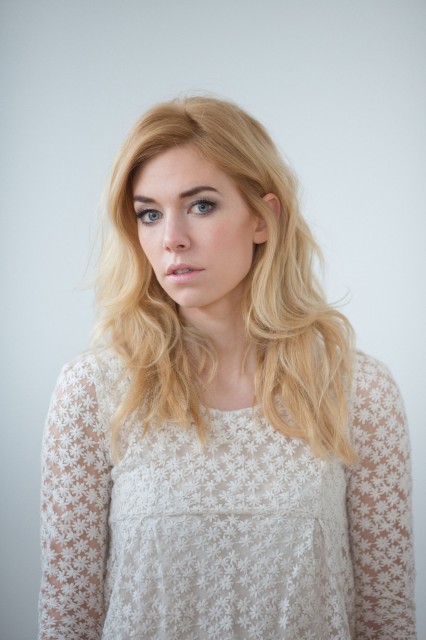 Vanessa Kirby Fotoğrafları 52