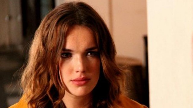 Elizabeth Henstridge Fotoğrafları 2