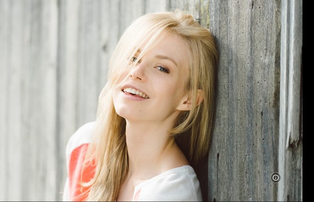 Penelope Mitchell Fotoğrafı