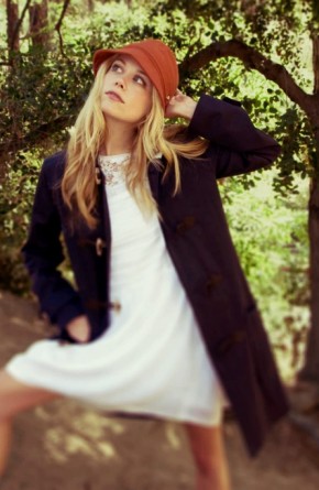 Claire Coffee Fotoğrafı