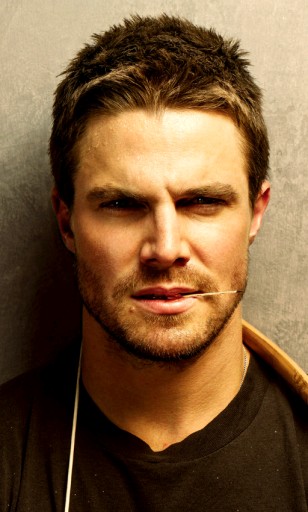 Stephen Amell Fotoğrafı