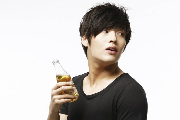 Kang Ha-Neul Fotoğrafı