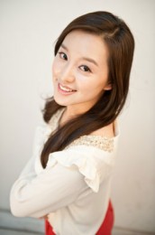 Kim Ji-won Fotoğrafı
