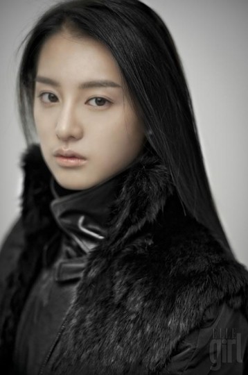 Kim Ji-won Fotoğrafları 7