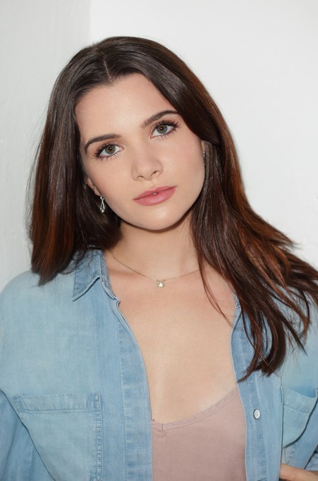 Katie Stevens Fotoğrafları 7