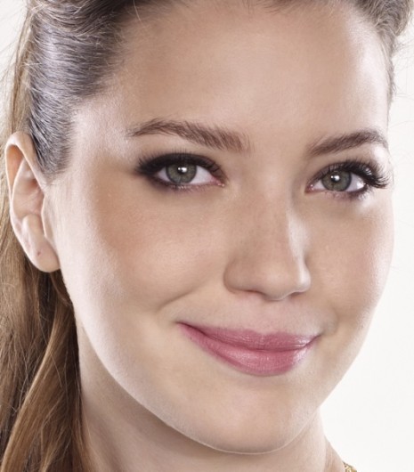 Nathalia Dill Fotoğrafı