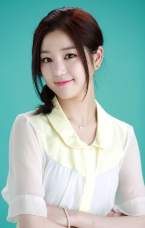 Lee Yoo-Bi Fotoğrafları 3