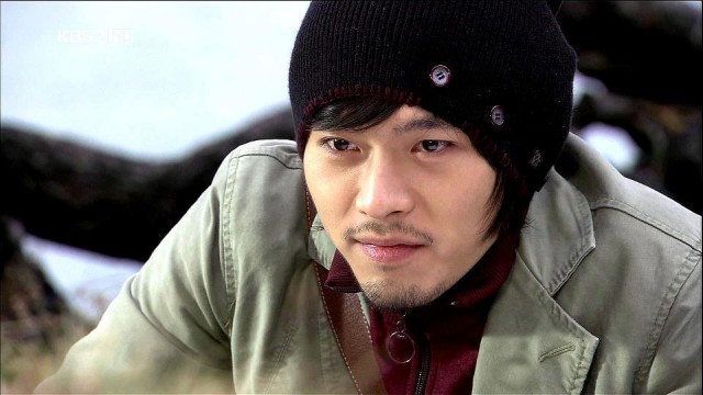 Hyun Bin Fotoğrafı