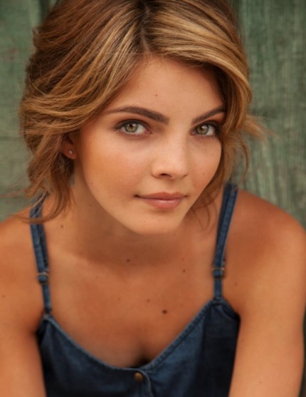 Camren Bicondova Fotoğrafı