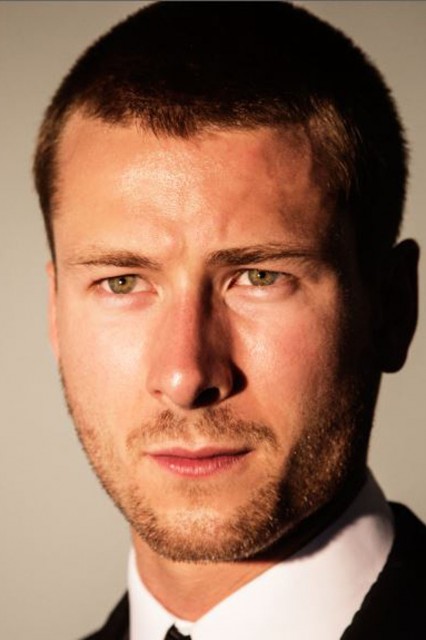 Glen Powell Fotoğrafları 5