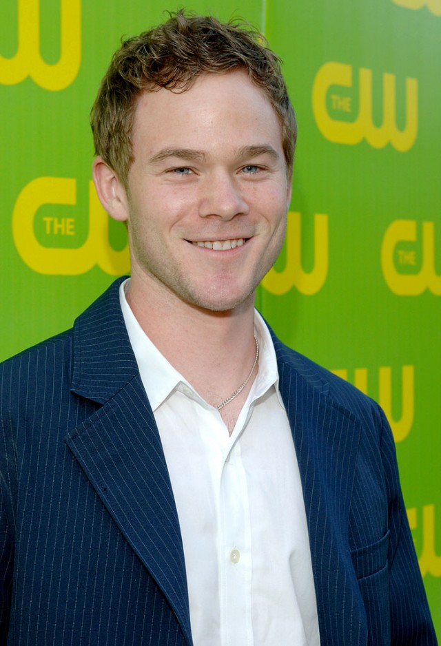 Aaron Ashmore Fotoğrafları 1