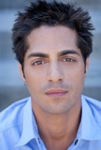 Anthony Bless Fotoğrafı