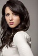 Annet Mahendru Fotoğrafı