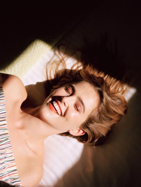 Zoey Deutch Fotoğrafı