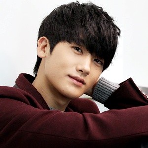 Park Hyung-shik Fotoğrafı