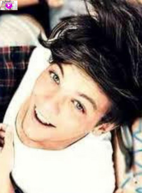 Louis Tomlinson Fotoğrafı