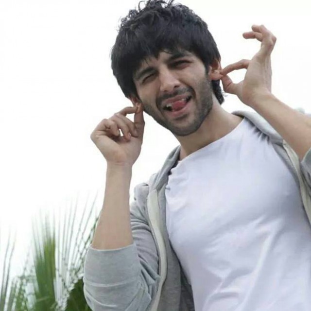 Kartik Tiwari Fotoğrafı