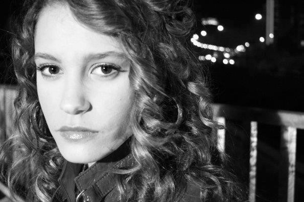 Serenay Sarıkaya Fotoğrafı