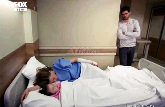 Serenay Sarıkaya Fotoğrafı