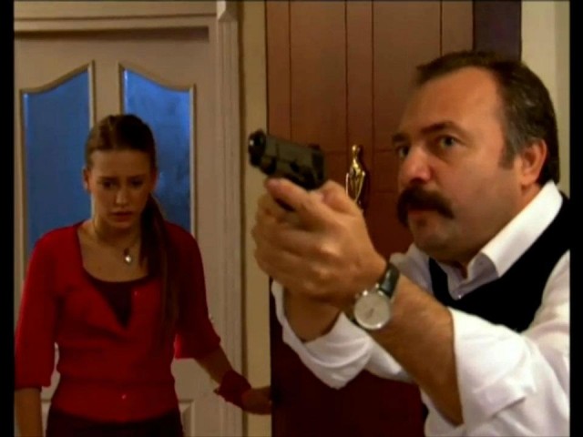 Serenay Sarıkaya Fotoğrafı