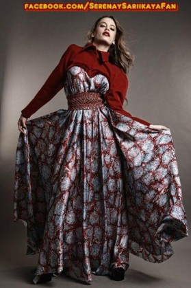 Serenay Sarıkaya Fotoğrafı