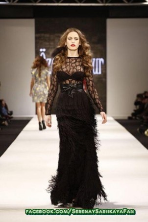 Serenay Sarıkaya Fotoğrafı