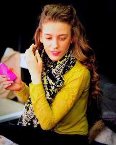 Serenay Sarıkaya Fotoğrafı