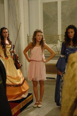 Serenay Sarıkaya Fotoğrafı