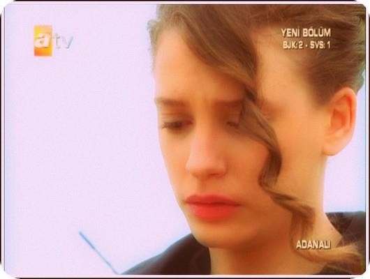 Serenay Sarıkaya Fotoğrafı