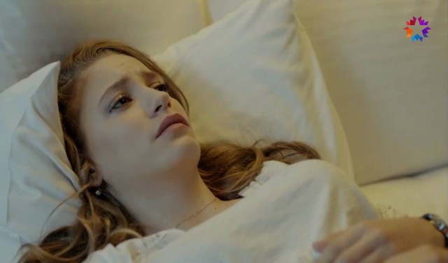 Serenay Sarıkaya Fotoğrafı