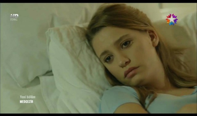 Serenay Sarıkaya Fotoğrafı