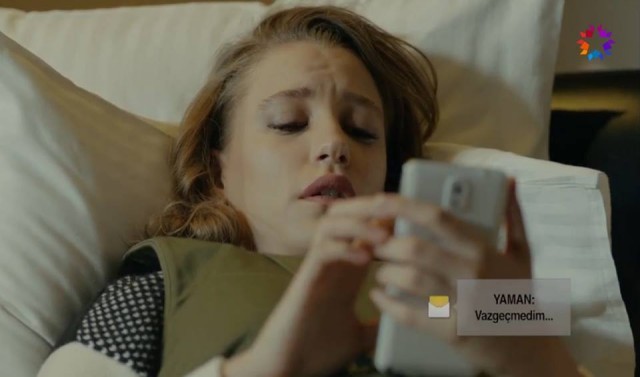 Serenay Sarıkaya Fotoğrafı