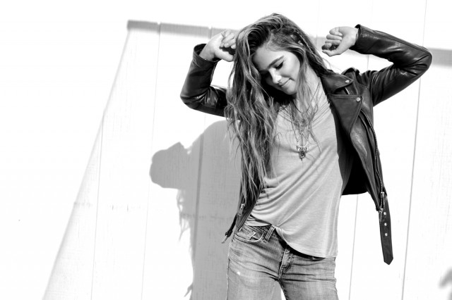 Haley Lu Richardson Fotoğrafı