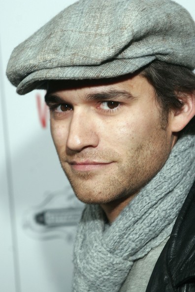 Johnny Whitworth Fotoğrafları 7