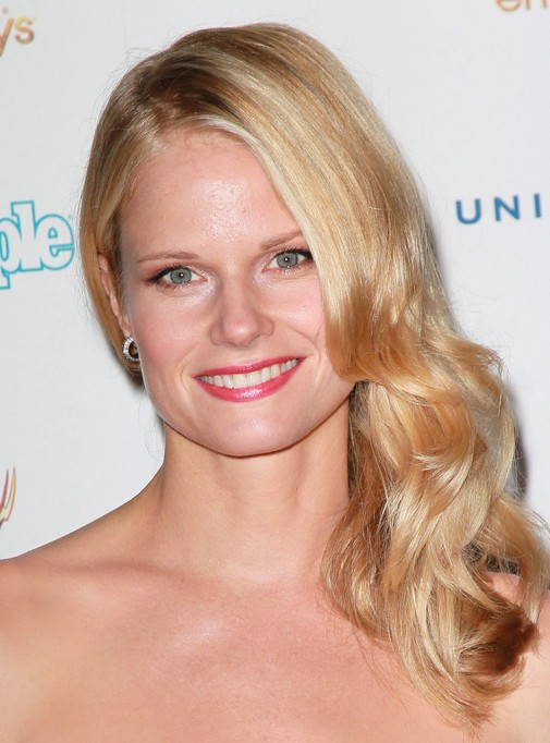 Joelle Carter Fotoğrafları 12