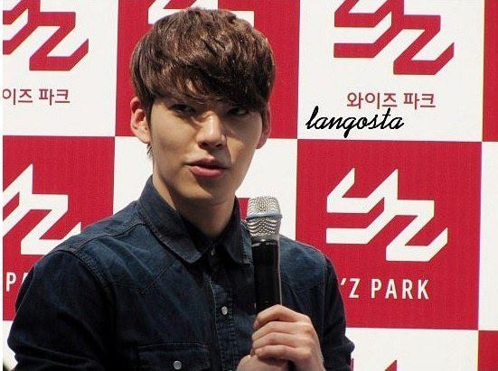 Kim Woo-bin Fotoğrafı