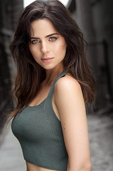 Holly Deveaux Fotoğrafı