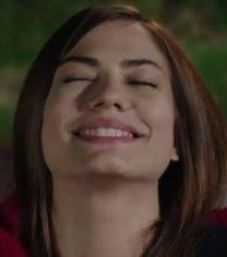 Demet Özdemir Fotoğrafı