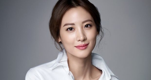 Claudia Kim Fotoğrafları 40