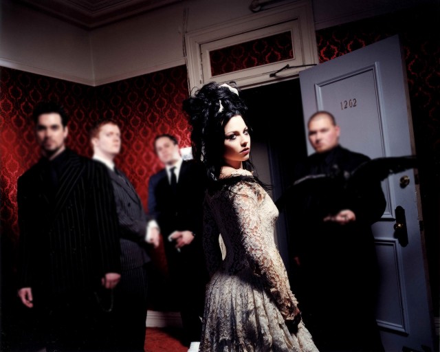 Amy Lee Fotoğrafları 785