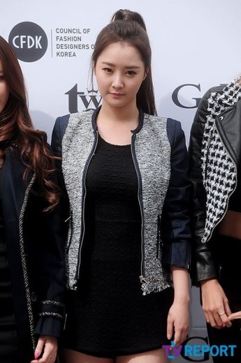 Woo Hee fotoğrafı