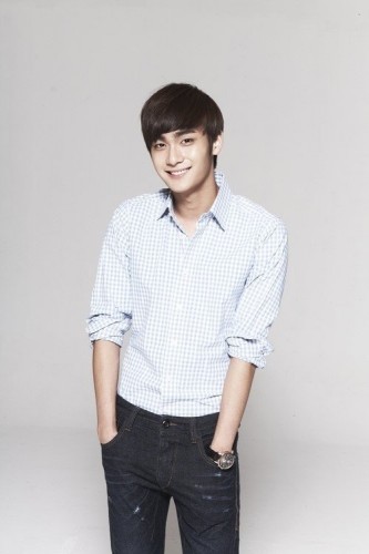 Jo Yoon-woo Fotoğrafı