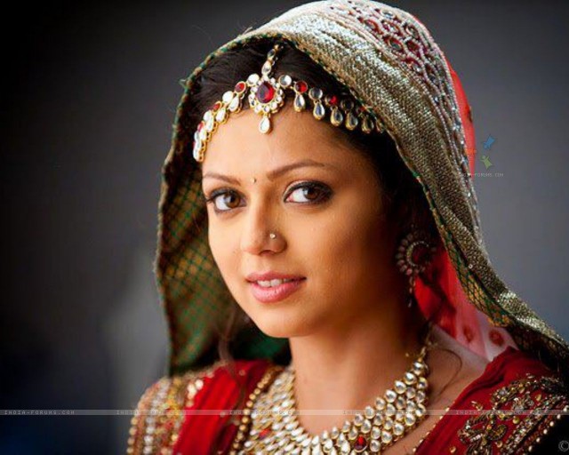 Drashti Dhami Fotoğrafları 5