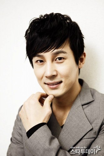 Joo Hee-Joong Fotoğrafı
